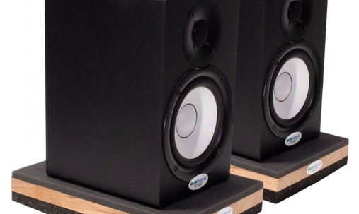 Пример применения Подставки под акустические мониторы или сабвуффер Ecosound Acoustic Stand Pro. 53 мм 30х20 см  Цвет черный графит